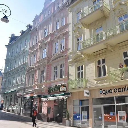 No. 27 Zeyerova 3 Karlovy Vary